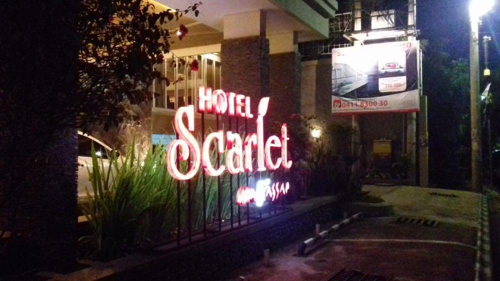 Scarlet Hotel Makassar Buitenkant foto